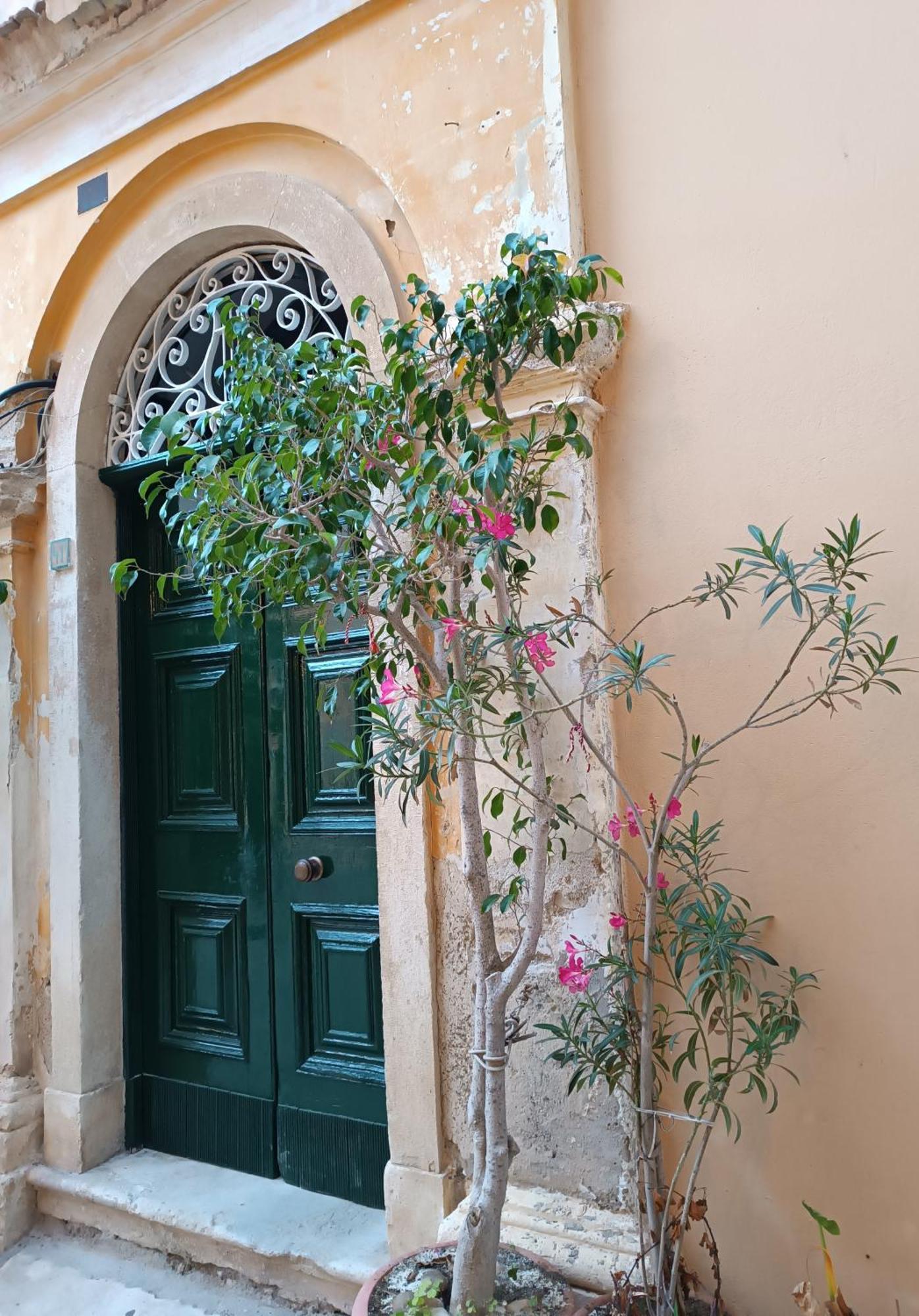 "Dei Vecchi" Apartment In Kerkyra Corfu  Zewnętrze zdjęcie